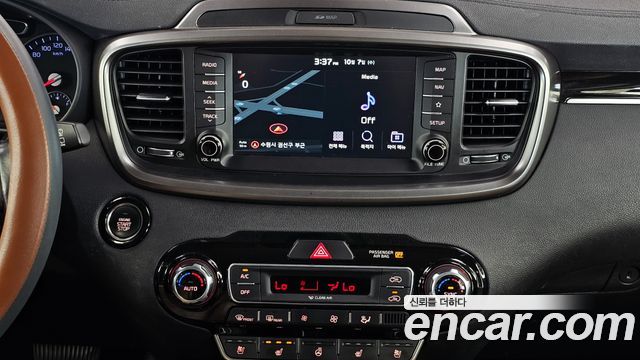 Kia Sorento Diesel 2.0 2WD Noblesse 2018 — фото 14
