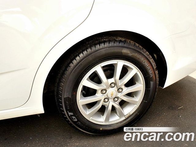 Chevrolet Aveo Sedan 1.4 Turbo LS 2017 — фото 5