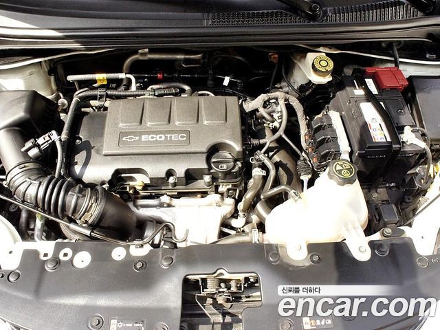 Chevrolet Aveo Sedan 1.4 Turbo LS 2017 — фото 6