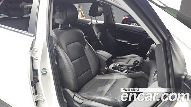 Hyundai Tucson Diesel 2.0 2WD Modern 2019 — фото 10