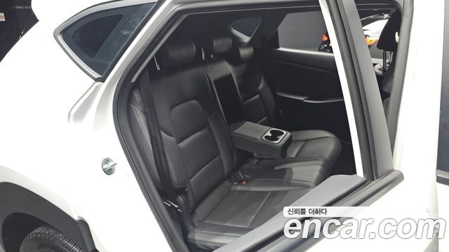 Hyundai Tucson Diesel 2.0 2WD Modern 2019 — фото 26