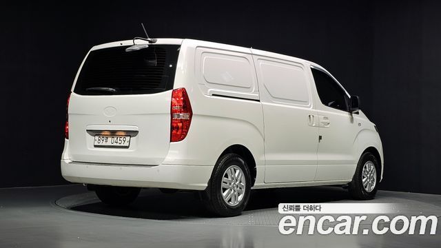 Hyundai Grand Starex Van 3-Seater Smart 2019 — фото 2