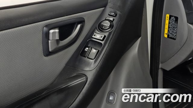 Hyundai Grand Starex Van 3-Seater Smart 2019 — фото 18