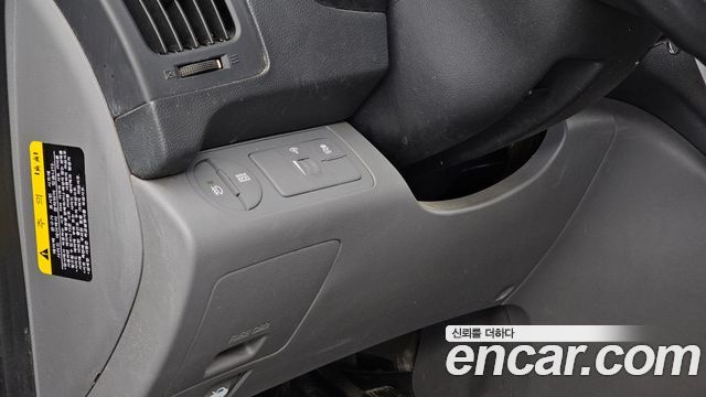 Hyundai Grand Starex Van 3-Seater Smart 2019 — фото 19