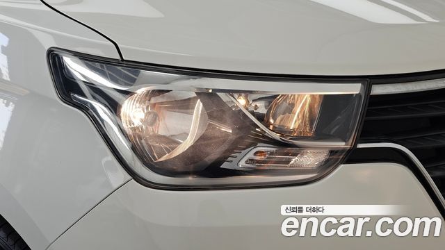 Hyundai Grand Starex Van 3-Seater Smart 2019 — фото 22