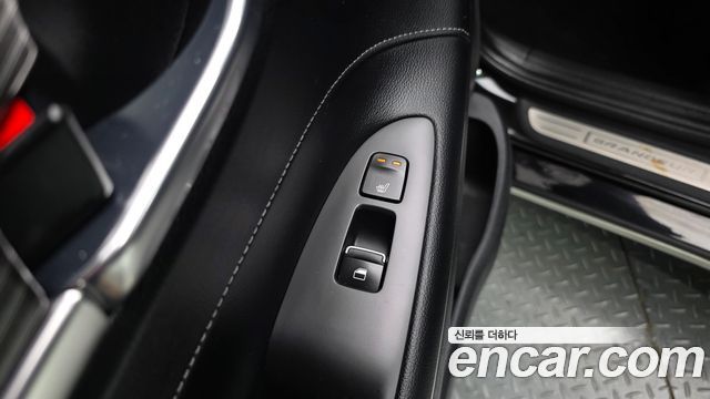 Hyundai Grandeur (IG) 3.0 Exclusive Special 2019 — фото 16