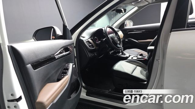 Kia Seltos Gasoline 1.6 Turbo 4WD Signature 2023 — фото 10