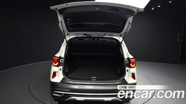 Kia Seltos Gasoline 1.6 Turbo 4WD Signature 2023 — фото 20