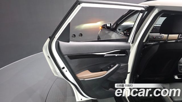 Kia Seltos Gasoline 1.6 Turbo 4WD Signature 2023 — фото 25