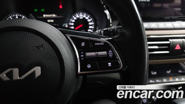 Kia Seltos Gasoline 1.6 Turbo 4WD Signature 2023 — фото 29