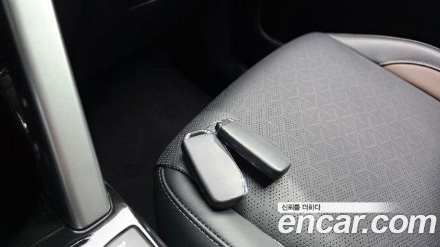 Kia Seltos Gasoline 1.6 Turbo 4WD Signature 2023 — фото 35