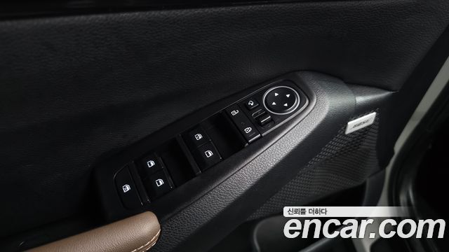 Kia Seltos Gasoline 1.6 Turbo 4WD Signature 2023 — фото 36