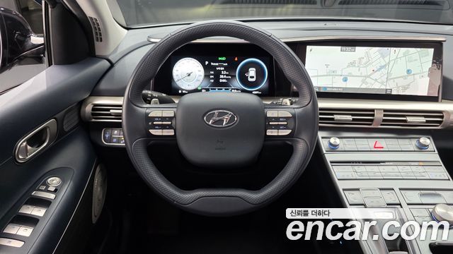 Hyundai Nexo Premium 2023 — фото 13