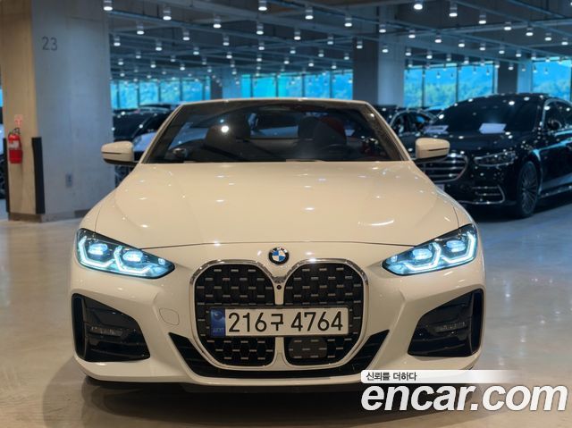 BMW 4 Series (G22) 420i M Sport Convertible 2024 — фото 3