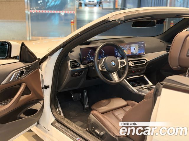 BMW 4 Series (G22) 420i M Sport Convertible 2024 — фото 5