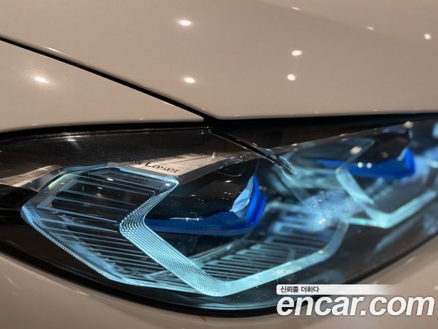 BMW 4 Series (G22) 420i M Sport Convertible 2024 — фото 16