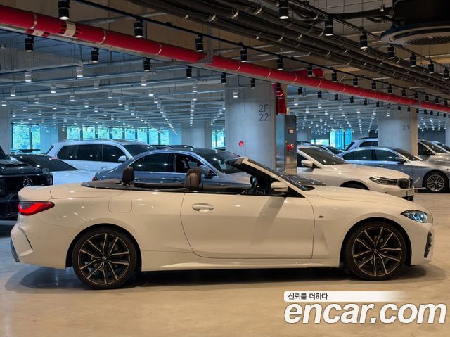BMW 4 Series (G22) 420i M Sport Convertible 2024 — фото 18