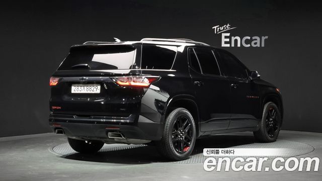 Chevrolet Traverse 3.6 AWD Redline 2020 — фото 2