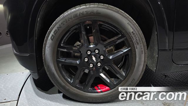 Chevrolet Traverse 3.6 AWD Redline 2020 — фото 5