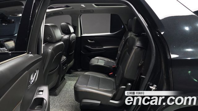 Chevrolet Traverse 3.6 AWD Redline 2020 — фото 12
