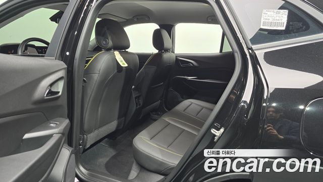 Chevrolet Trax Crossover 1.2 ACTIV 2025 — фото 11