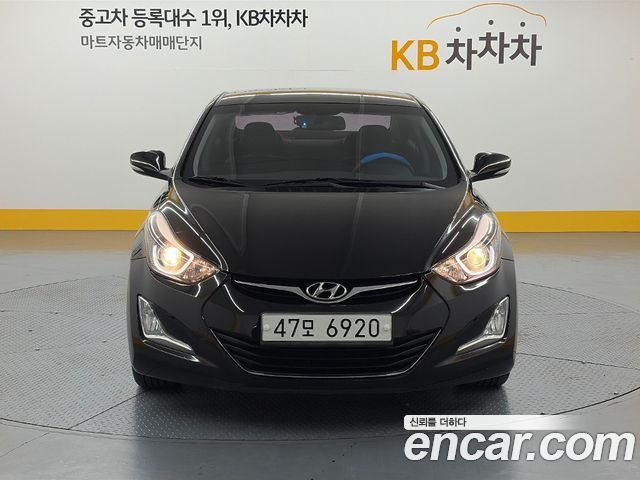 Hyundai Avante 1.6 GDi Modern Standard 2014 — фото 2