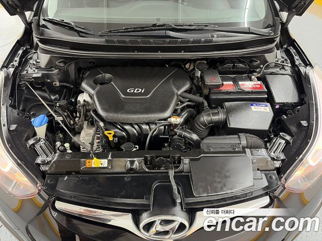Hyundai Avante 1.6 GDi Modern Standard 2014 — фото 5