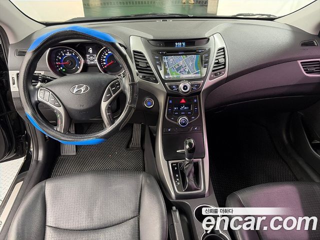 Hyundai Avante 1.6 GDi Modern Standard 2014 — фото 7