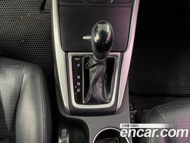 Hyundai Avante 1.6 GDi Modern Standard 2014 — фото 8