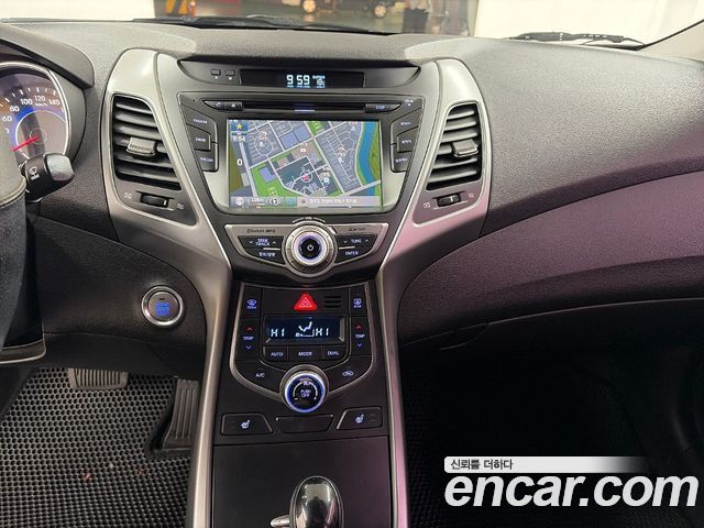 Hyundai Avante 1.6 GDi Modern Standard 2014 — фото 10