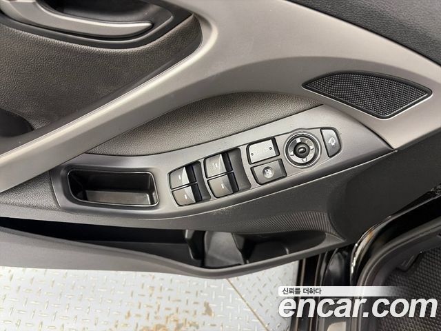 Hyundai Avante 1.6 GDi Modern Standard 2014 — фото 20