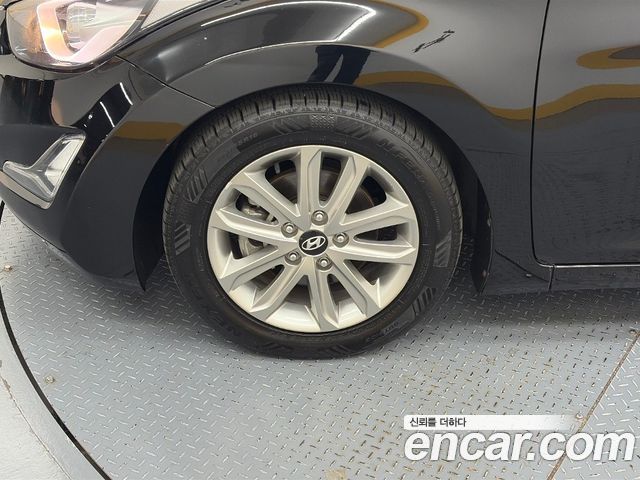Hyundai Avante 1.6 GDi Modern Standard 2014 — фото 23