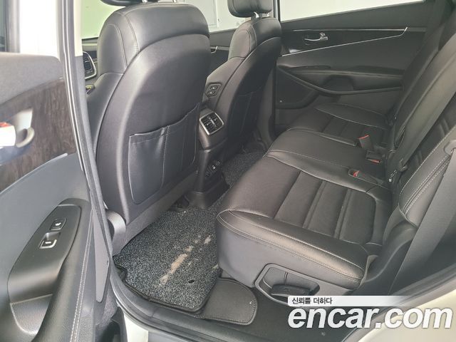 Kia Sorento Diesel 2.0 2WD Noblesse 2016 — фото 19