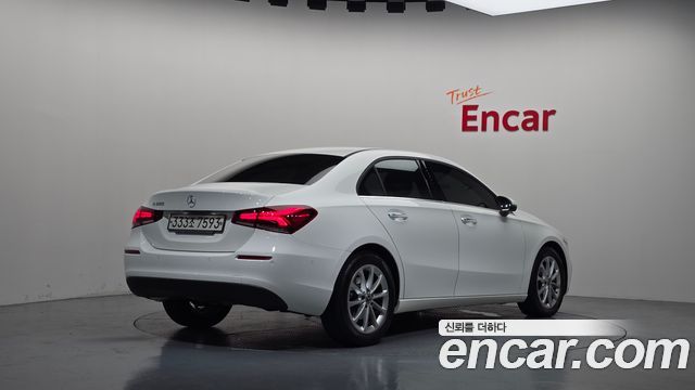 Mercedes-Benz A-Class (W177) A220 Sedan 2020 — фото 2