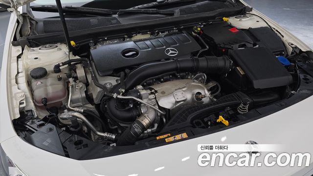 Mercedes-Benz A-Class (W177) A220 Sedan 2020 — фото 6