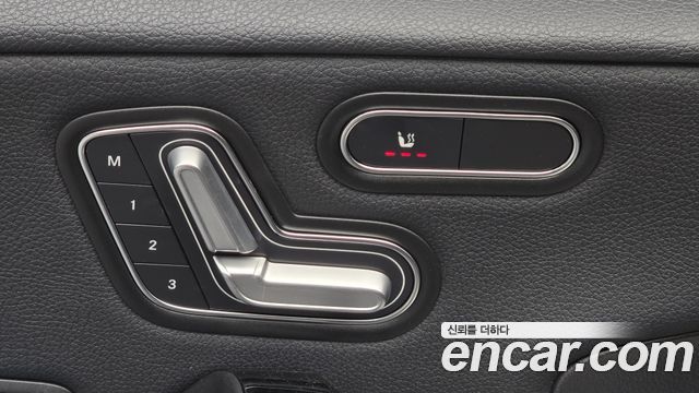 Mercedes-Benz A-Class (W177) A220 Sedan 2020 — фото 16