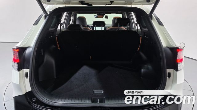 Kia Sportage (V) Diesel 2.0 2WD Nobleless 2022 — фото 19