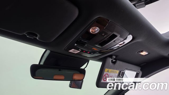 Kia Sportage (V) Diesel 2.0 2WD Nobleless 2022 — фото 20