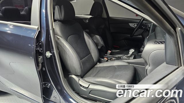 Kia K3 (II) 1.6 Prestige 2022 — фото 12