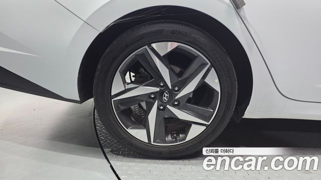 Hyundai Avante Hybrid (CN7) Inspiration 2021 — фото 5