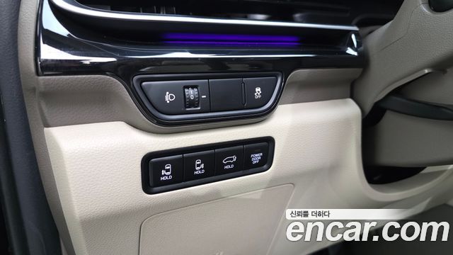 Kia Carnival (IV) Gasoline 7-Seater Gravity 2025 — фото 20