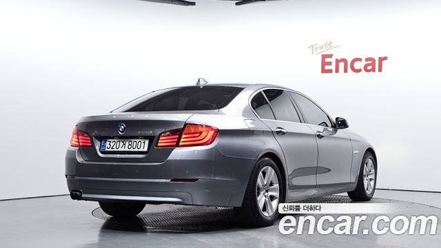 BMW 5 Series (F10) 528i Luxury Plus 2012 — фото 2