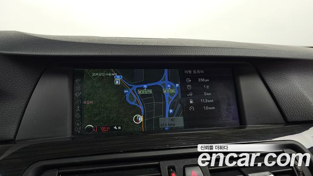 BMW 5 Series (F10) 528i Luxury Plus 2012 — фото 20