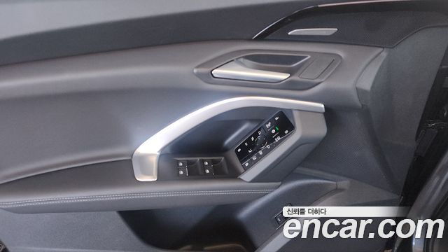 Audi Q5 (80A) 45 TFSI Quattro S line 2025 — фото 15
