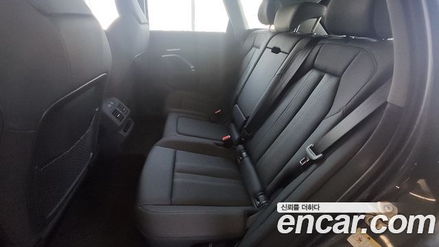 Audi Q5 (80A) 45 TFSI Quattro S line 2025 — фото 18