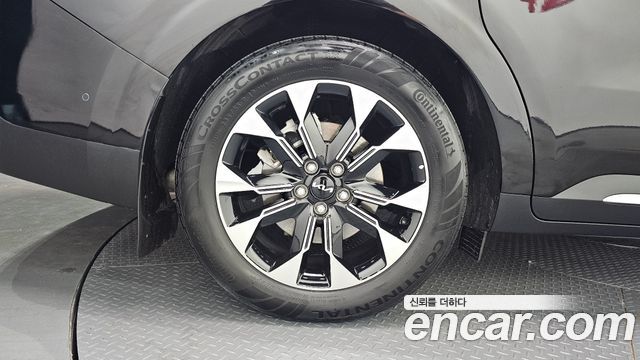 Kia Carnival (IV) Gasoline 9-Seater Signature 2023 — фото 5