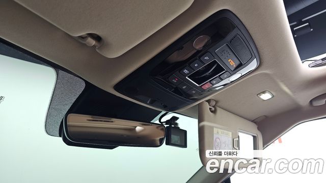 Kia Carnival (IV) Gasoline 9-Seater Signature 2023 — фото 19