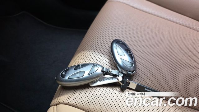 Hyundai Grandeur (GN7) 2,5 Gasoline 2WD Premium 2025 — фото 32