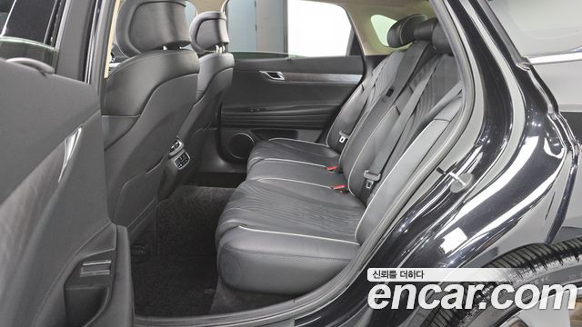 Genesis G80 (RG3) Gasoline 3.5 Turbo AWD 2021 — фото 12