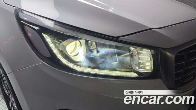 Kia Carnival 11-Seater Prestige 2019 — фото 22